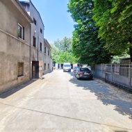 Lokal na sprzedaż