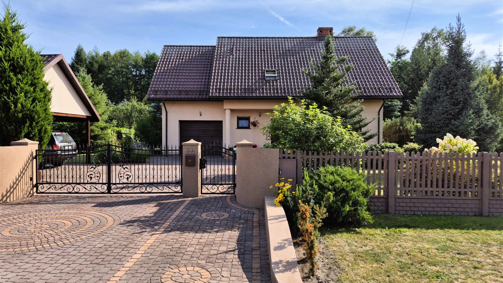 Dom na sprzedaż